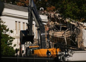 Judge warns Trump administration against ‘irreversible’ White House ballroom construction work