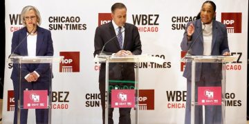 Illinois Dem Senate candidates split on backing Schumer as leader