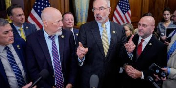 SCOOP: House Freedom Caucus lays out GOP battle plan ahead of Republicans’ huddle with Trump